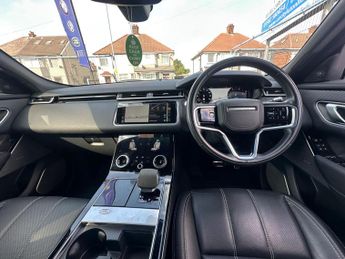 Land Rover Range Rover Velar 3.0 D300 MHEV R-Dynamic SE Auto 4WD Euro 6 (s/s) 5dr