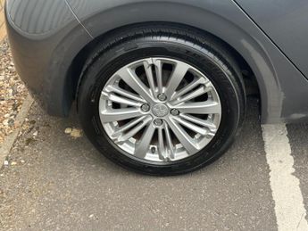 Peugeot 208 1.2 PureTech Allure EAT Euro 6 (s/s) 5dr