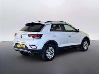 Volkswagen T-Roc 1.5 TSI Life SUV 5dr Petrol DSG Euro 6 (s/s) (150 ps)