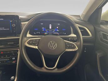 Volkswagen T-Roc 1.5 TSI Life SUV 5dr Petrol DSG Euro 6 (s/s) (150 ps)