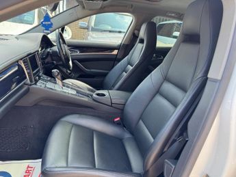 Porsche Panamera 3.0D V6 TiptronicS Euro 5 (s/s) 5dr
