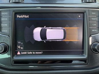 Volkswagen Tiguan 2.0 TDI BlueMotion Tech SEL DSG 4Motion Euro 6 (s/s) 5dr
