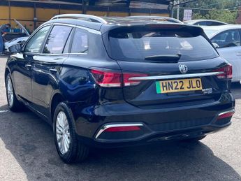 MG MG5 61.1kWh Exclusive Long Range Auto 5dr