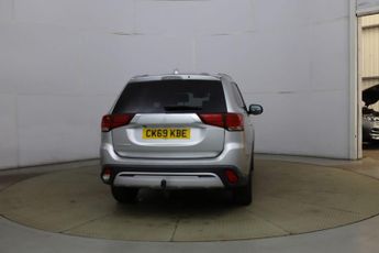 Mitsubishi Outlander 2.0 MIVEC Design CVT 4WD Euro 6 (s/s) 5dr