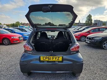 Toyota AYGO 1.0 VVT-i Go Euro 5 5dr