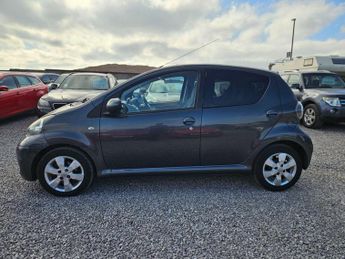 Toyota AYGO 1.0 VVT-i Go Euro 5 5dr