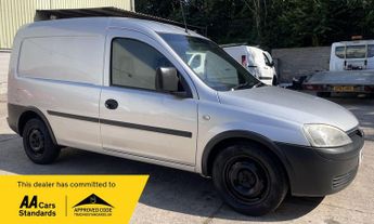 Vauxhall Combo 1.3 CDTi 1700 16v Panel Van 3dr Diesel Manual (134 g/km, 69 bhp)
