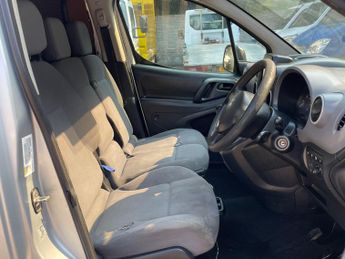 Peugeot Partner 1.6 BlueHDi 850 S Panel Van 4dr Diesel Manual L1 (s/s) (110 g/km
