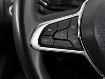 Renault Captur 1.6 E-TECH techno Auto Euro 6 (s/s) 5dr