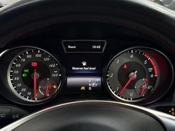 Mercedes-Benz GLA 2.1 GLA220d AMG Line 7G-DCT 4MATIC Euro 6 (s/s) 5dr