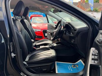 Ford Focus 2.0 EcoBlue Vignale Hatchback 5dr Diesel Auto Euro 6 (s/s) (150 