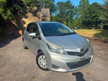 Toyota Yaris 1.33 Dual VVT-i TR Multidrive S Euro 5 5dr