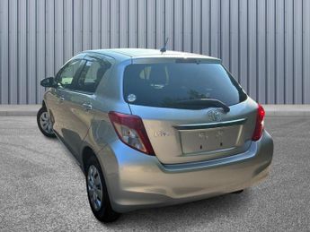 Toyota Yaris 1.33 Dual VVT-i TR Multidrive S Euro 5 5dr