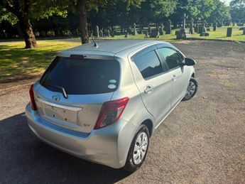 Toyota Yaris 1.33 Dual VVT-i TR Multidrive S Euro 5 5dr