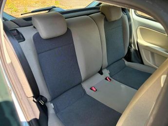 Volkswagen up! 1.0 High up! ASG Euro 5 5dr