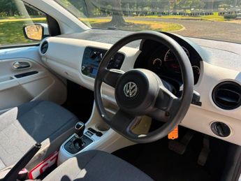 Volkswagen up! 1.0 High up! ASG Euro 5 5dr