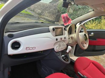 Fiat 500 1.2 Lounge Hatchback 3dr Petrol Dualogic Euro 5 (s/s) (69 bhp)
