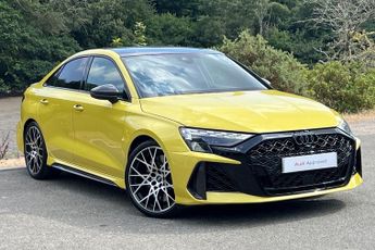 Audi RS3 2.5 TFSI Carbon Vorsprung Saloon 4dr Petrol S Tronic quattro Eur