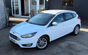 Ford Focus 1.0T EcoBoost Zetec Euro 6 (s/s) 5dr
