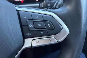 Volkswagen T-roc 1.5 TSI Life 5dr DSG