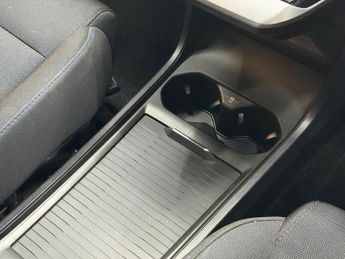 MG MG4 51kWh SE Auto 5dr