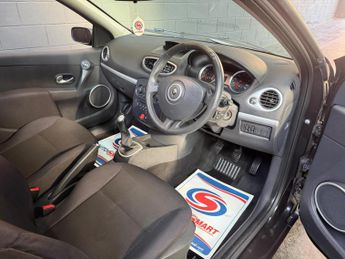 Renault Clio 1.4 16v Dynamique 3dr