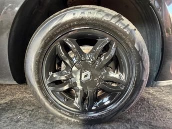 Renault Clio 1.4 16v Dynamique 3dr