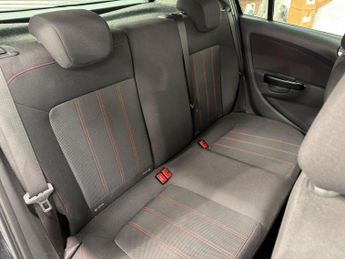 Vauxhall Corsa 1.4i 16v SXi 5dr