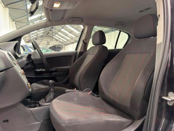Vauxhall Corsa 1.4i 16v SXi 5dr