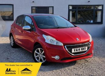 Peugeot 208 1.2 VTi Style Euro 5 5dr