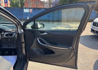 Vauxhall Astra 1.6 CDTi BlueInjection Design Euro 6 (s/s) 5dr