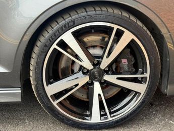 Audi RS3 2.5 TFSI S Tronic quattro Euro 6 (s/s) 4dr