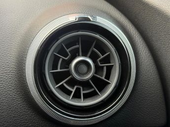 Audi RS3 2.5 TFSI S Tronic quattro Euro 6 (s/s) 4dr
