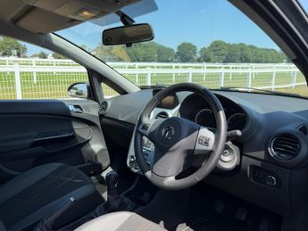 Vauxhall Corsa 1.2 16V Active Euro 5 5dr (A/C)