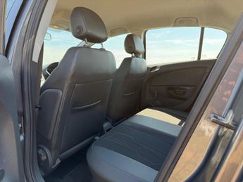 Vauxhall Corsa 1.2 16V Active Euro 5 5dr (A/C)