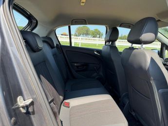 Vauxhall Corsa 1.2 16V Active Euro 5 5dr (A/C)