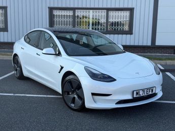 Tesla Model 3 Standard Range Plus Auto RWD 4dr
