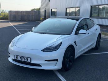 Tesla Model 3 Standard Range Plus Auto RWD 4dr
