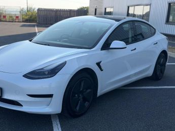 Tesla Model 3 Standard Range Plus Auto RWD 4dr