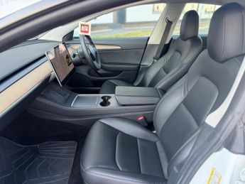 Tesla Model 3 Standard Range Plus Auto RWD 4dr