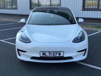 Tesla Model 3 Standard Range Plus Auto RWD 4dr