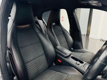 Mercedes-Benz GLA 2.1 GLA220 CDI AMG Line 7G-DCT 4MATIC Euro 6 (s/s) 5dr