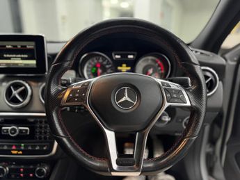 Mercedes-Benz GLA 2.1 GLA220 CDI AMG Line 7G-DCT 4MATIC Euro 6 (s/s) 5dr