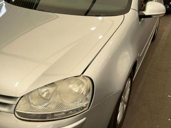 Volkswagen Golf 1.9 TDI Match DSG 5dr