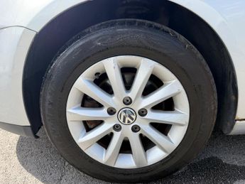 Volkswagen Golf 1.9 TDI Match DSG 5dr