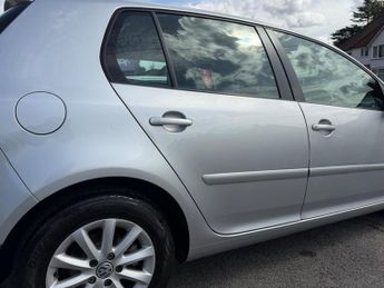 Volkswagen Golf 1.9 TDI Match DSG 5dr