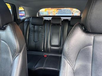 Land Rover Range Rover Evoque 2.2 SD4 Dynamic Auto 4WD Euro 5 (s/s) 5dr