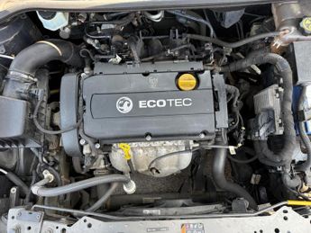 Vauxhall Astra 1.6 16v SRi Euro 5 5dr