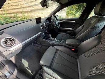 AUDI A3 1.8 TFSI S line Sportback 5dr Petrol S Tronic Euro 5 (s/s) (180 