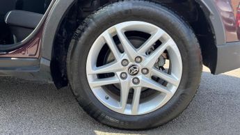 Toyota C-HR 1.8 VVT-h Icon CVT Euro 6 (s/s) 5dr
